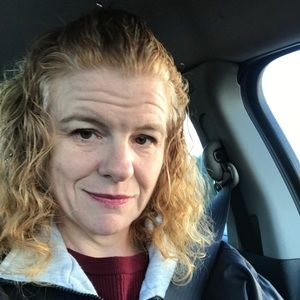 Meet your Posher, Traci